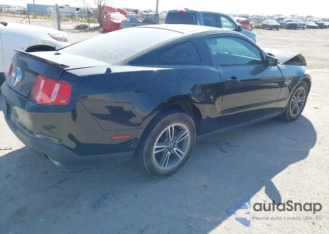 2012 Ford Mustang V6 Premium из США, поврежденный, VIN 1ZVBP8AM8C5274037